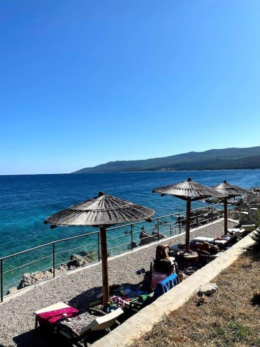Studio Vesna With A Terrace And Sea View غاباس المظهر الخارجي الصورة