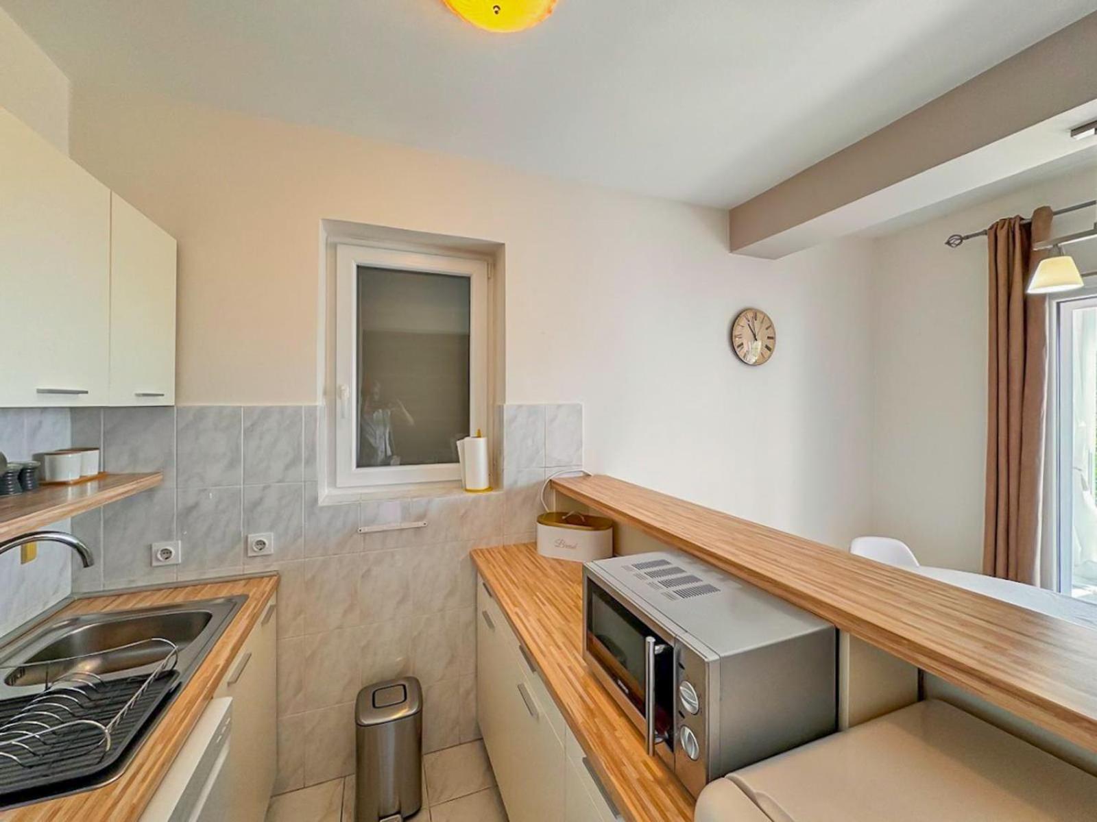Studio Vesna With A Terrace And Sea View غاباس المظهر الخارجي الصورة
